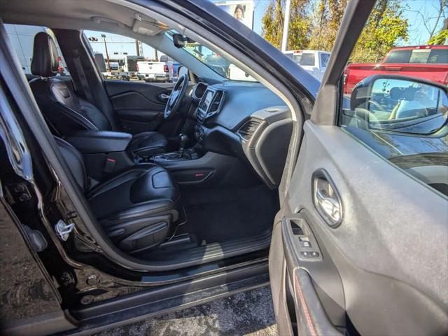 2022 Jeep Cherokee Trailhawk 4x4 2022 Jeep Cherokee Trailhawk 4x4