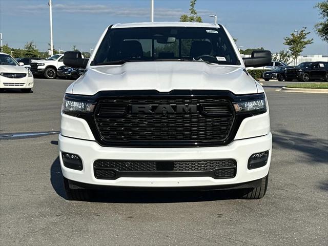 2025 RAM Ram 1500 RAM 1500 TRADESMAN CREW CAB 4X4 57 BOX