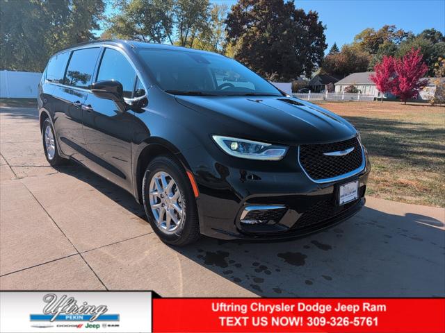 2024 Chrysler Pacifica PACIFICA TOURING L