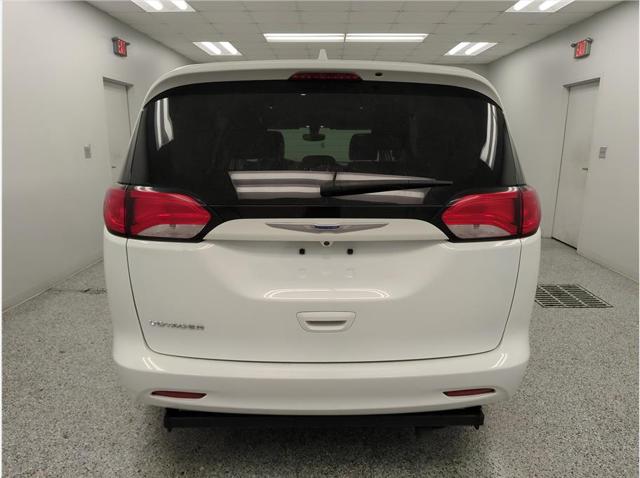 2020 Chrysler Voyager LXI