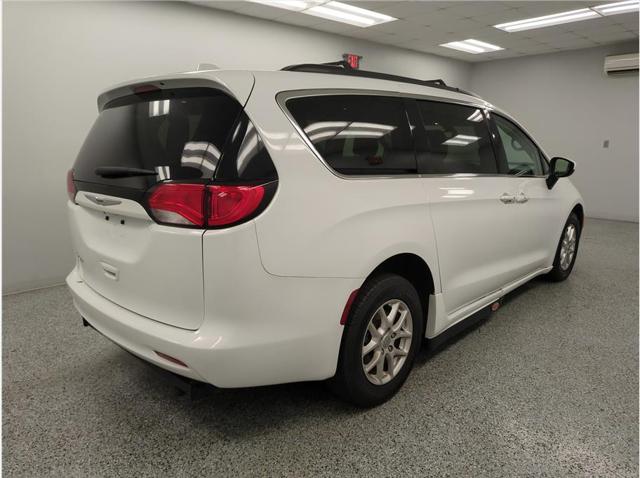 2020 Chrysler Voyager LXI