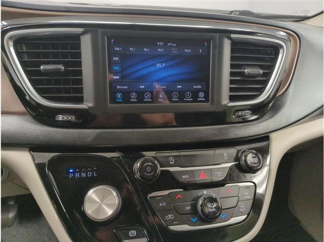 2020 Chrysler Voyager LXI