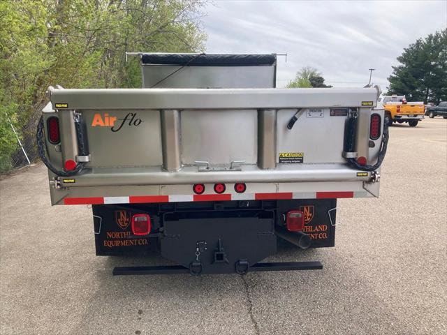 2024 Chevrolet Silverado 6500HD 1WT