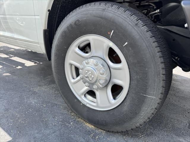 2024 RAM Ram 2500 RAM 2500 TRADESMAN REGULAR CAB 4X2 8 BOX