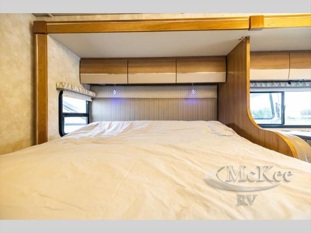 2019 Mercedes-Benz Sprinter 3500 High Roof V6