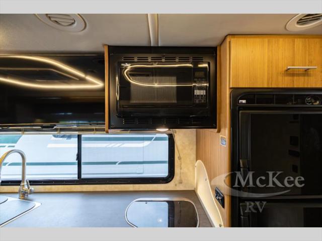 2019 Mercedes-Benz Sprinter 3500 High Roof V6