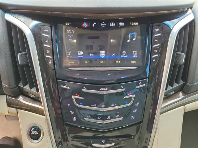 2018 Cadillac Escalade Luxury