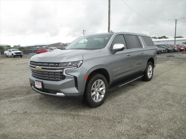 2023 Chevrolet Suburban 4WD Premier