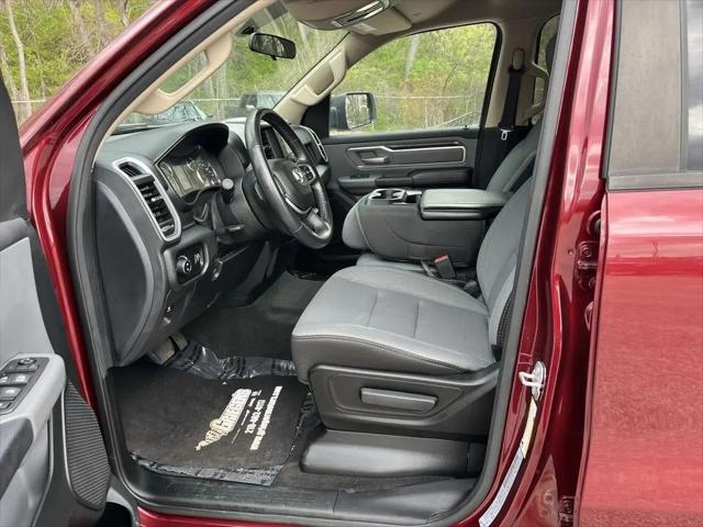 2020 Ram 1500 Big Horn Crew Cab 4x4 5'7" Box