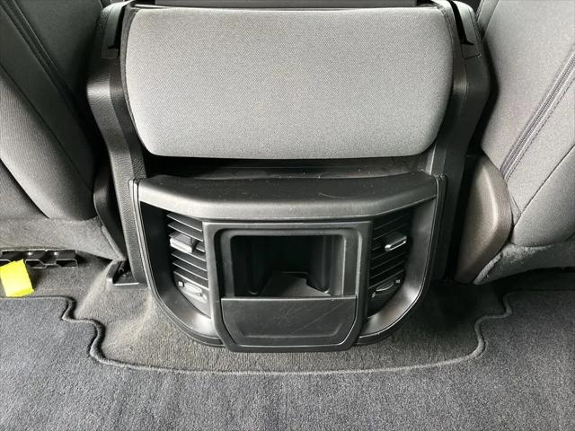 2020 Ram 1500 Big Horn Crew Cab 4x4 5'7" Box