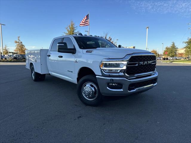 2024 RAM Ram 3500 Chassis Cab RAM 3500 SLT CREW CAB CHASSIS 4X4 60 CA