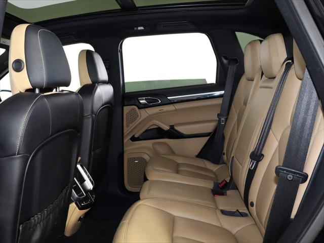 2016 Porsche Cayenne AWD 4dr