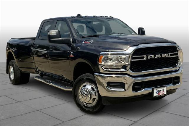 2024 RAM Ram 3500 RAM 3500 TRADESMAN CREW CAB 4X4 8 BOX