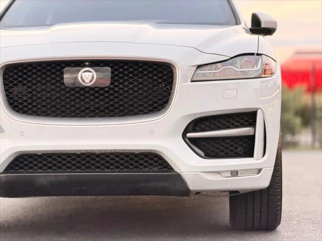 2017 Jaguar F-PACE 35t R-Sport