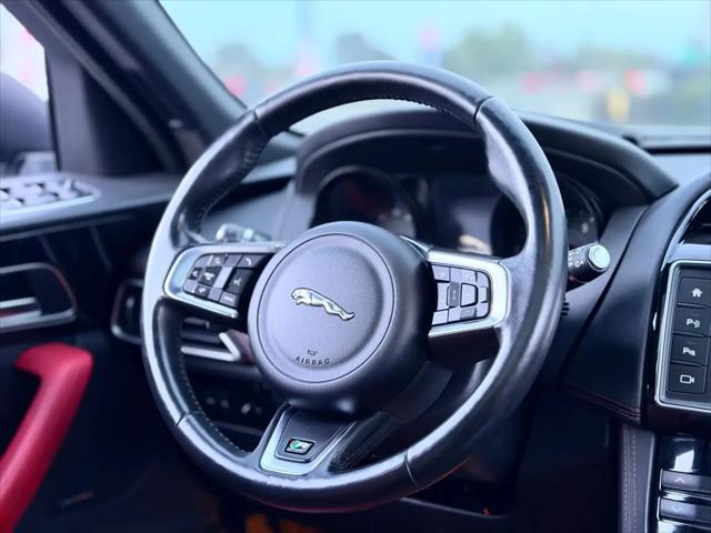 2017 Jaguar F-PACE 35t R-Sport