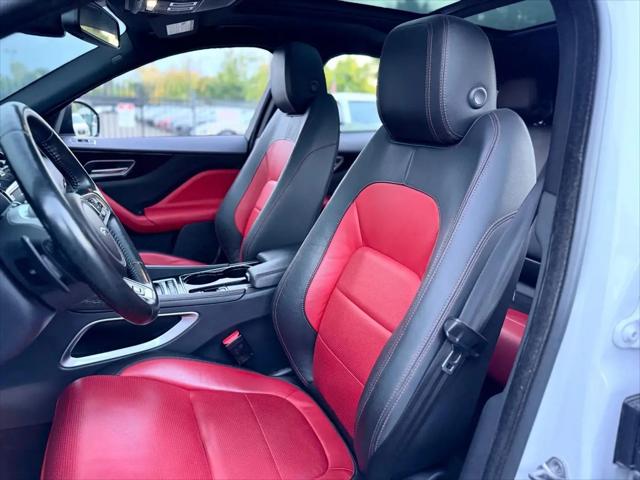 2017 Jaguar F-PACE 35t R-Sport