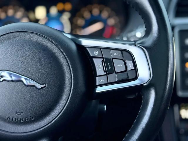 2017 Jaguar F-PACE 35t R-Sport