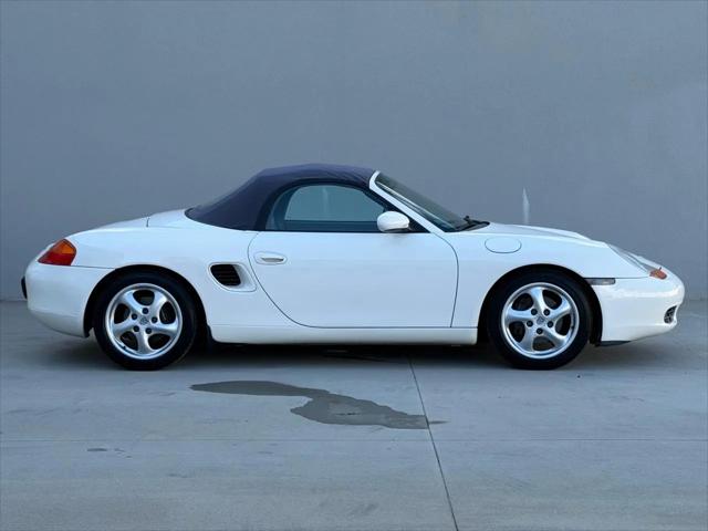 2000 Porsche Boxster Standard