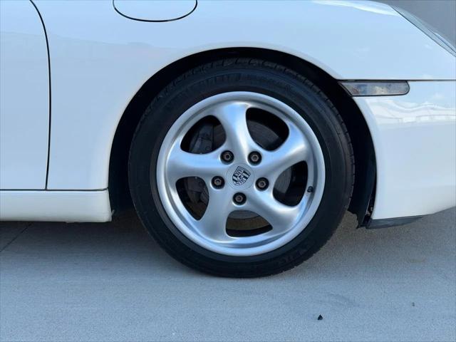 2000 Porsche Boxster Standard