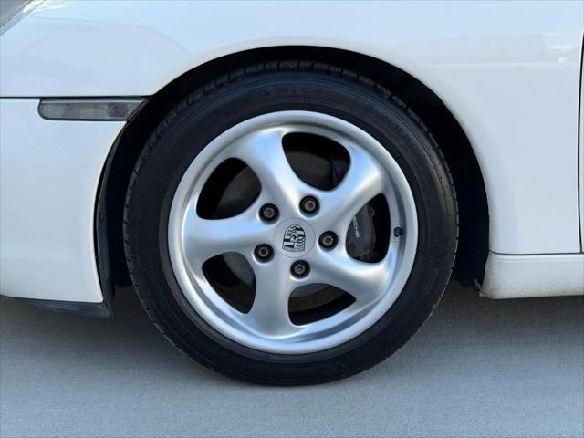 2000 Porsche Boxster Standard