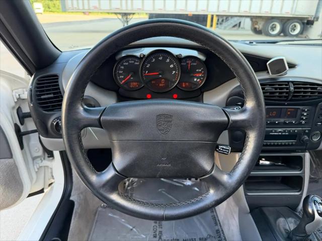2000 Porsche Boxster Standard