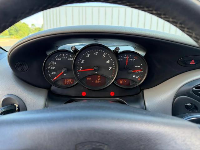 2000 Porsche Boxster Standard
