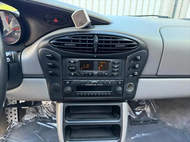 2000 Porsche Boxster Standard