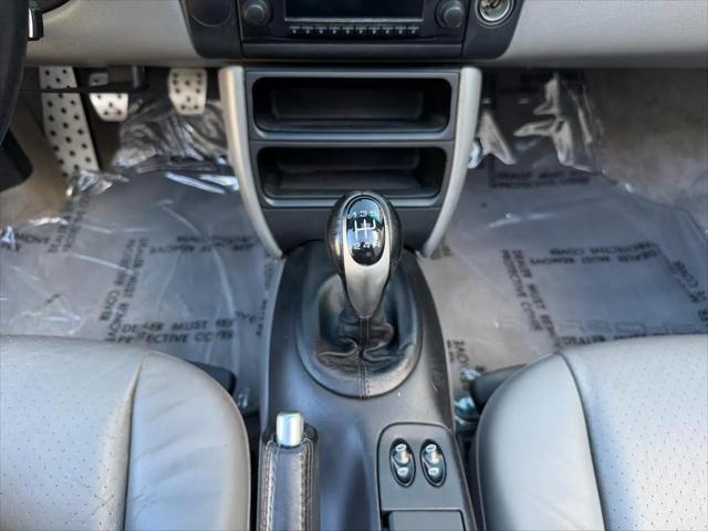 2000 Porsche Boxster Standard