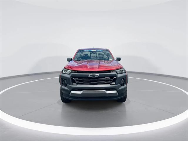 2023 Chevrolet Colorado 4WD Crew Cab Short Box Trail Boss