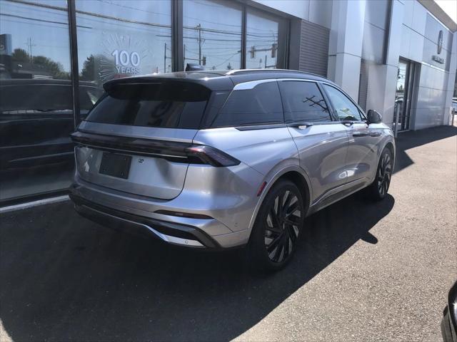 2024 Lincoln Nautilus Black Label