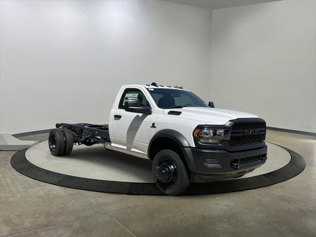 2024 RAM Ram 5500 Chassis Cab RAM 5500 TRADESMAN CHASSIS REGULAR CAB 4X2 108 CA