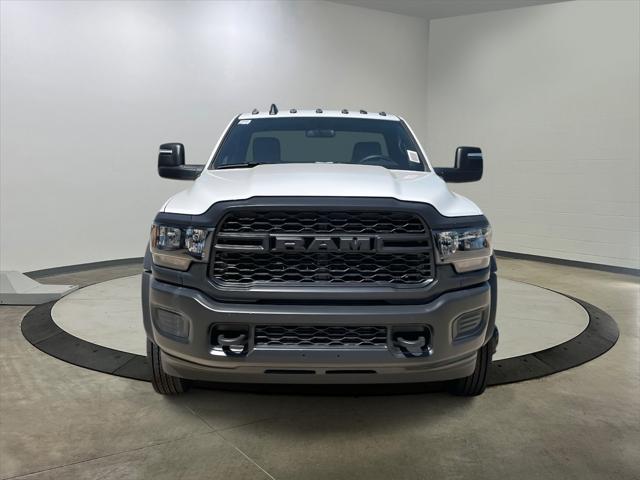 2024 RAM Ram 5500 Chassis Cab RAM 5500 TRADESMAN CHASSIS REGULAR CAB 4X2 108 CA