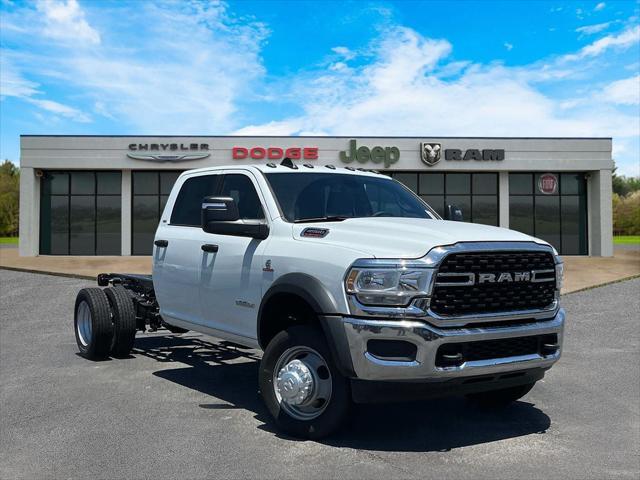 2024 RAM Ram 4500 Chassis Cab RAM 4500 SLT CHASSIS CREW CAB 4X4 60 CA