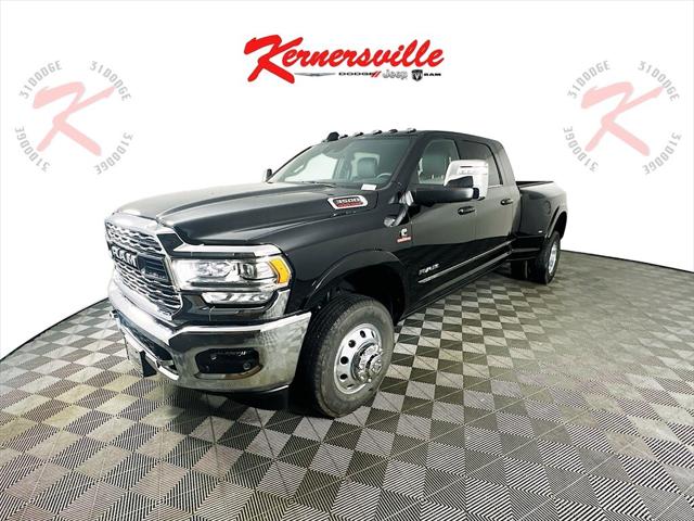 2024 RAM Ram 3500 RAM 3500 LIMITED MEGA CAB 4X4 64 BOX