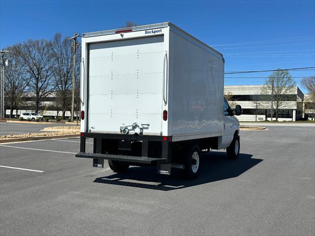 2025 Ford E-350 Cutaway Base