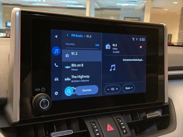 2024 Toyota RAV4 Hybrid XLE Premium