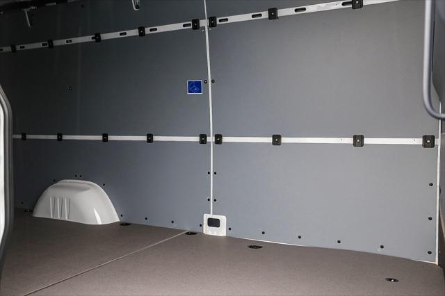 2024 Mercedes-Benz Sprinter 2500 High Roof HO