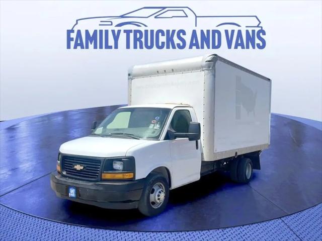 2017 Chevrolet Express Cutaway 4500 Series for sale in Denver, CO