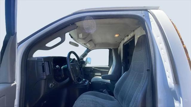 2017 Chevrolet Express Cutaway 4500 Series