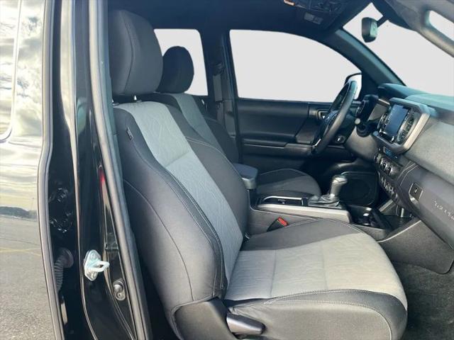 2022 Toyota Tacoma SR V6