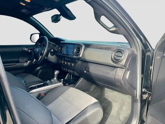 2022 Toyota Tacoma SR V6