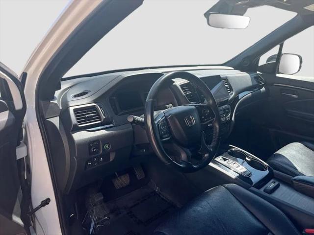 2022 Honda Pilot AWD Black Edition