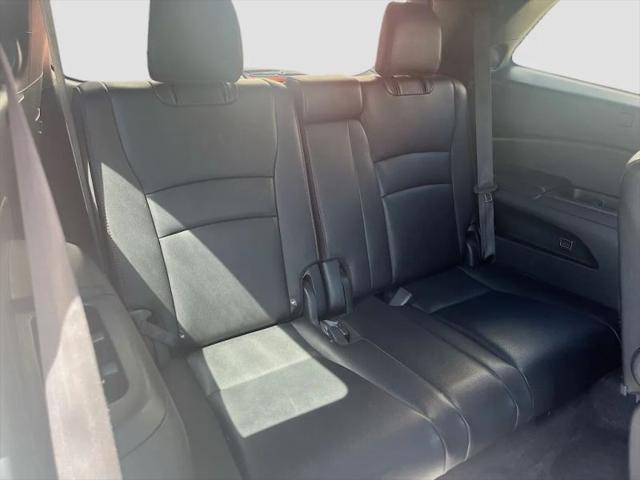 2022 Honda Pilot AWD Black Edition
