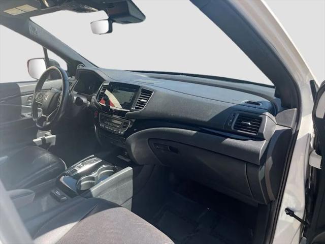 2022 Honda Pilot AWD Black Edition