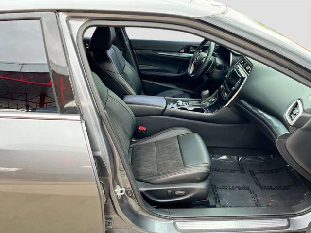 2023 Nissan Maxima SR Xtronic CVT