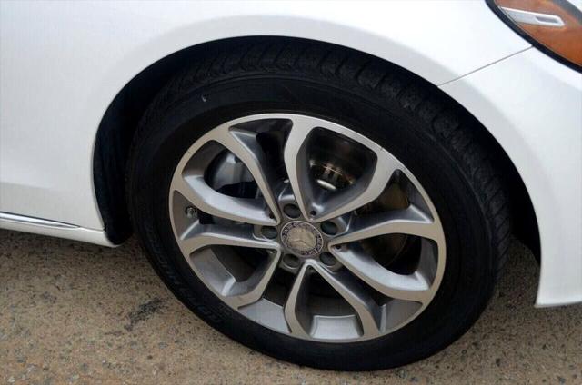 2015 Mercedes-Benz C-CLASS C 300 C 300 Sedan 4D