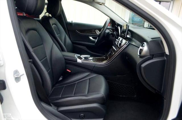 2015 Mercedes-Benz C-CLASS C 300 C 300 Sedan 4D