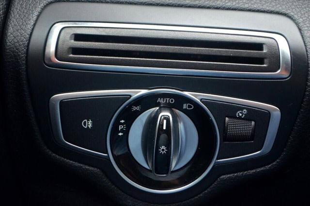 2015 Mercedes-Benz C-CLASS C 300 C 300 Sedan 4D