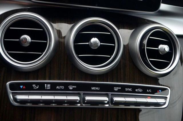 2015 Mercedes-Benz C-CLASS C 300 C 300 Sedan 4D