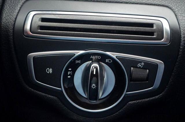 2015 Mercedes-Benz C-CLASS C 300 C 300 Sedan 4D